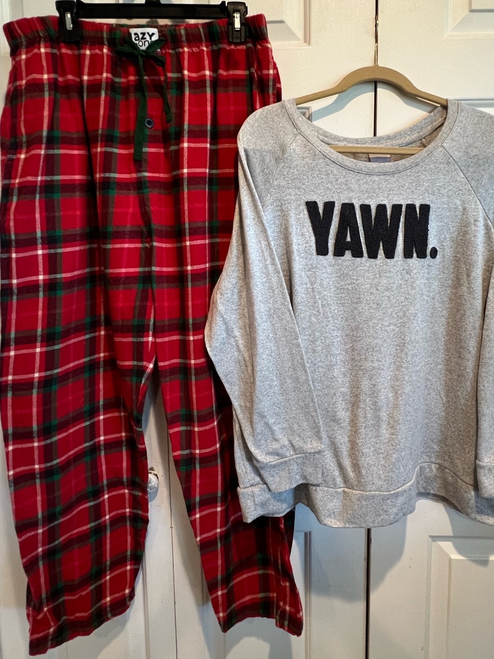 2 Pc PJ Set❤️🩶YAWN-Soft, Grey, Long Sleeve & Red Plaid Pajama Pants w pockets